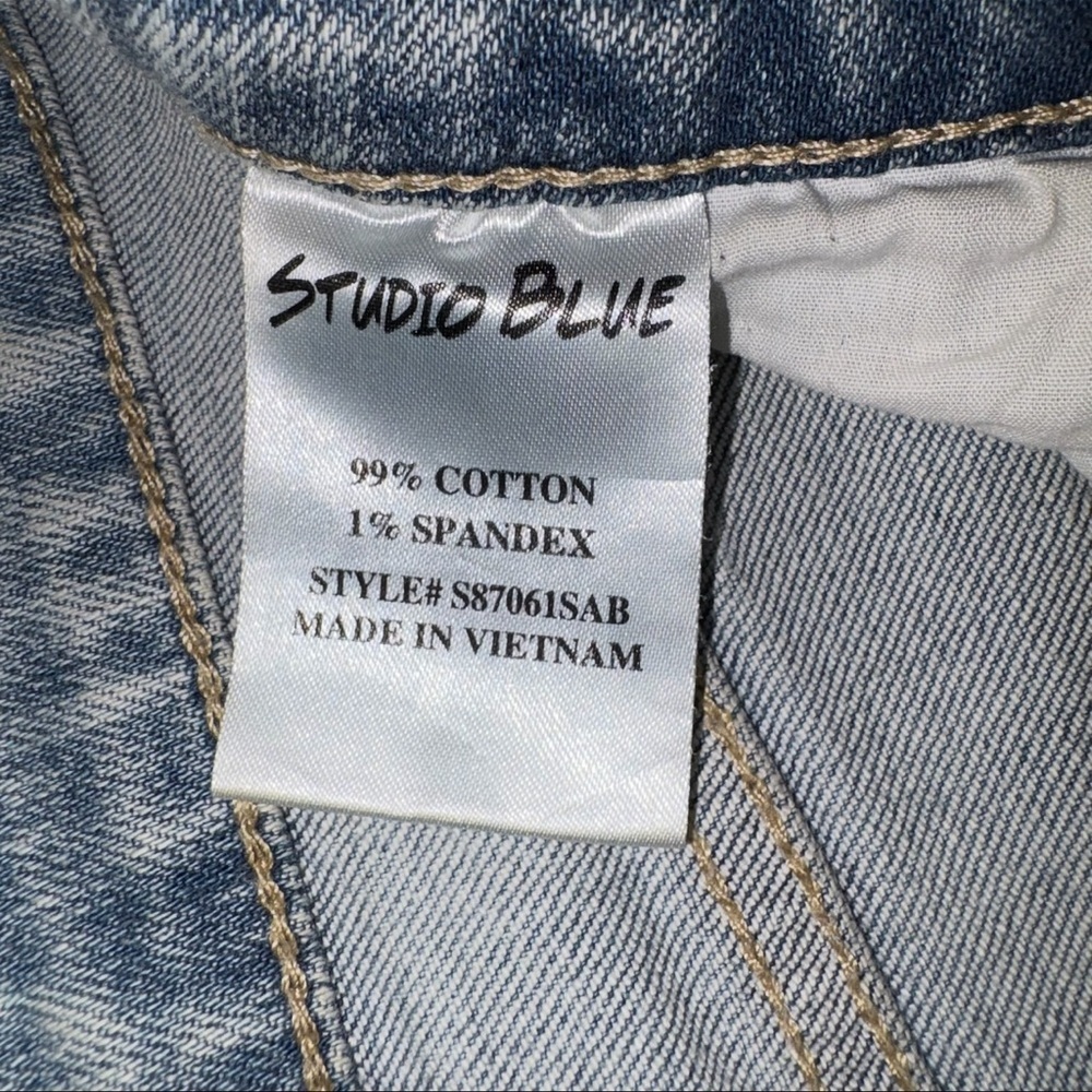 Studio Blue Light Wash Distressed Ripped Knee High Waist Boyfriend Jeans 31 - Picture 12 of 13